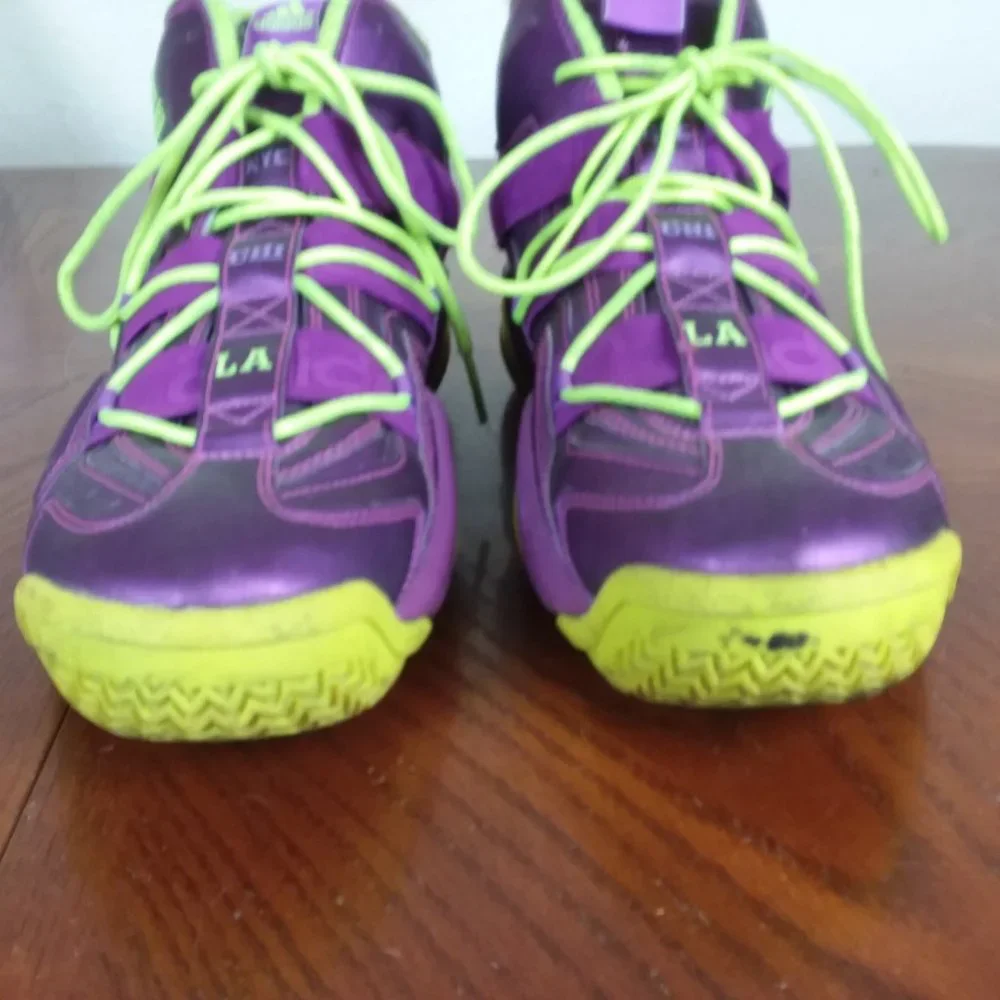 ADIDAS LA Lakers Los Angelos NBA Shoes Size 11
